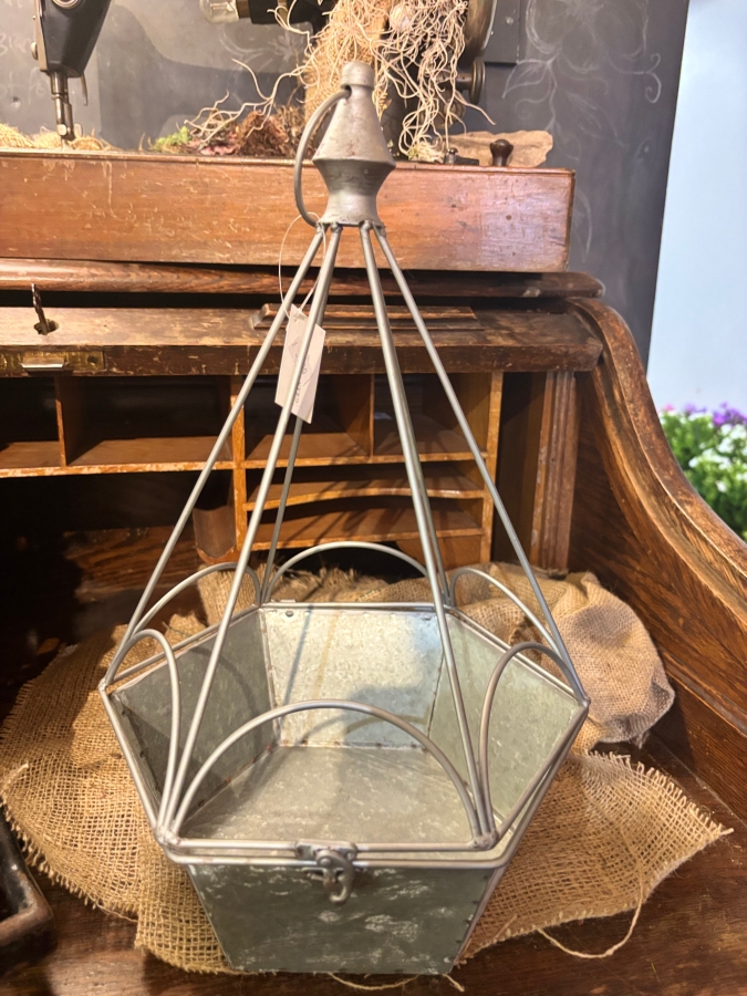 Summer Carnival Arrangement