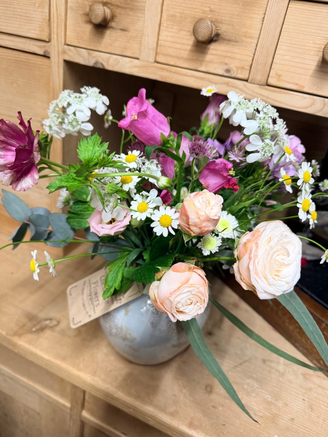 Petite Cottage Vase