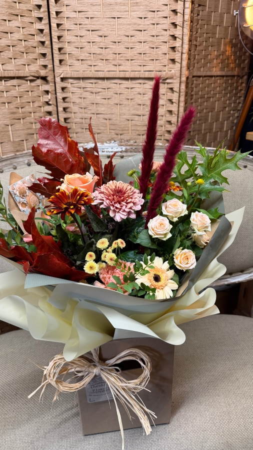 A Little Autumn Gesture Bouquet