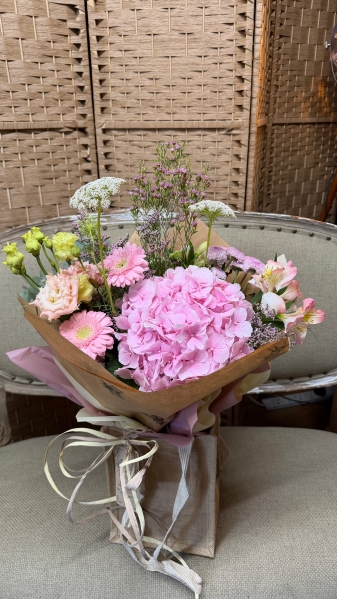 Pink Daydream Bouquet