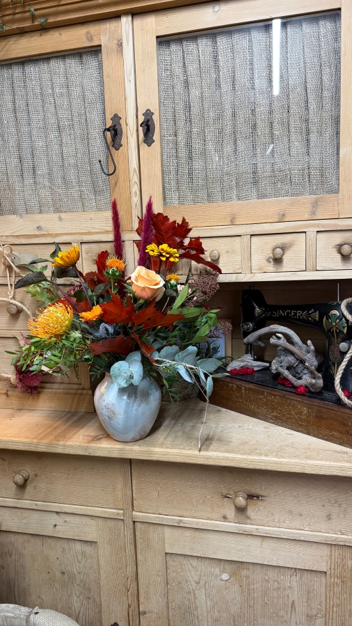 Autumn Cottage Vase