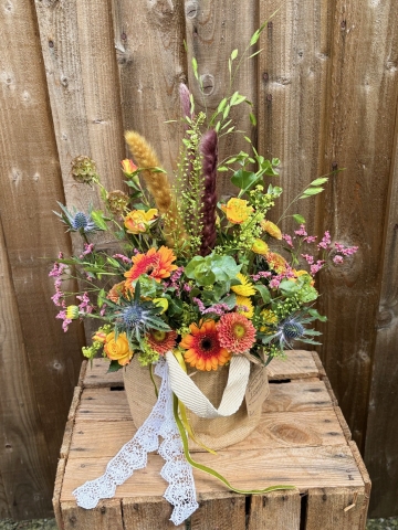 THE COUNTRY COLLECTION