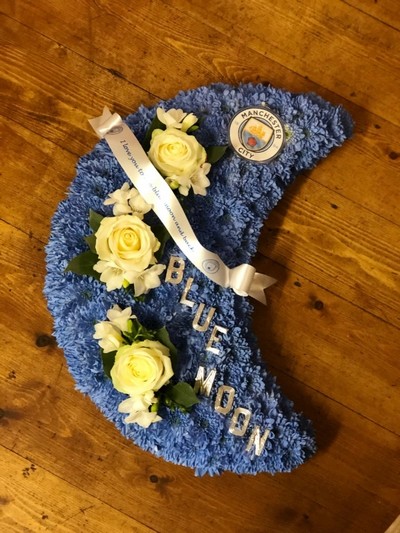 Blue Moon Man City Football Club Tribute – buy online or call 0161