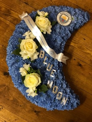 Blue Moon Man City Football Club Tribute – buy online or call 0161