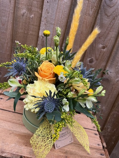 Bright Delight Hat box