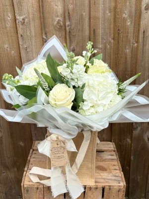 Simple Elegance Bouquet