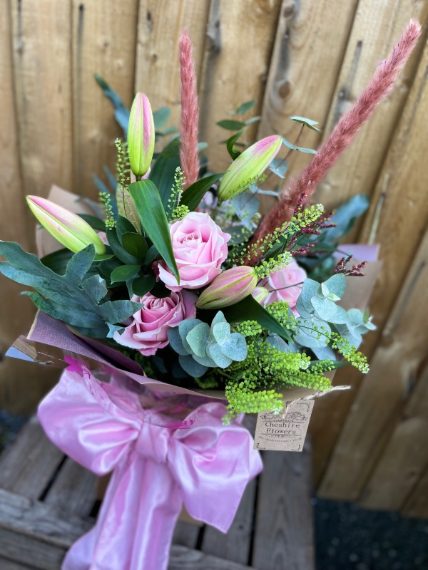 Rose and Lily Simplicity bouquet