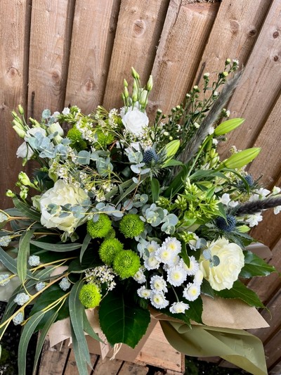 Seasonal Neutral Bouquet