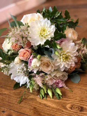 Seasonal Peach & Cream Bridal Bouquet