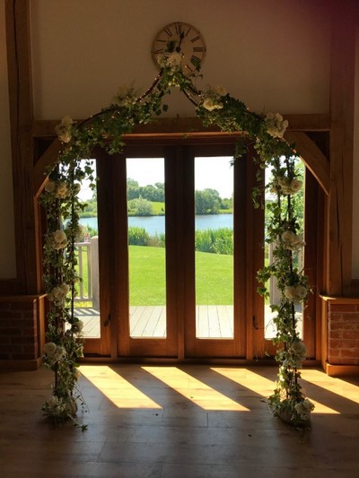 Vintage Dressed Arch