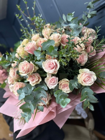 Hearts Desire Pink Rose bouquet