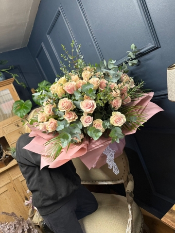 Hearts Desire Pink Rose bouquet