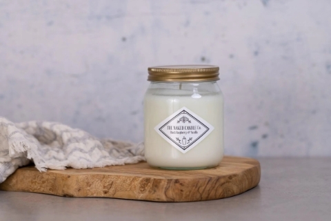 Cashmere and Warm Woods Naked Candle