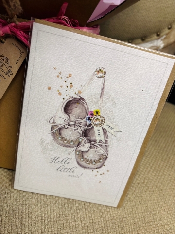 Welcome Baby Girl Gift Set